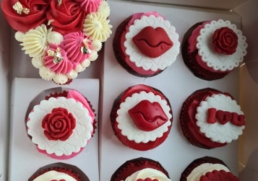 VALENTINE SPECIAL CUPCAKES